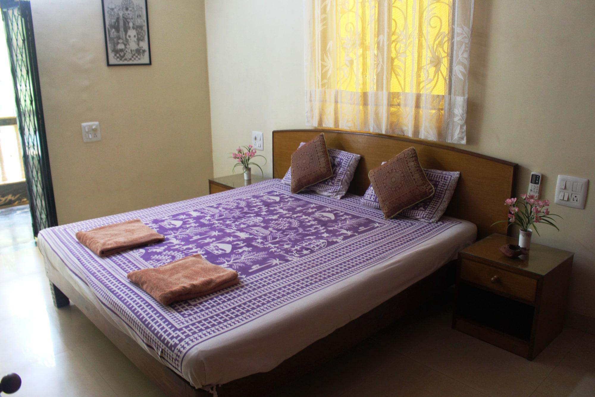 Mama Mids Home Morjim Exterior foto