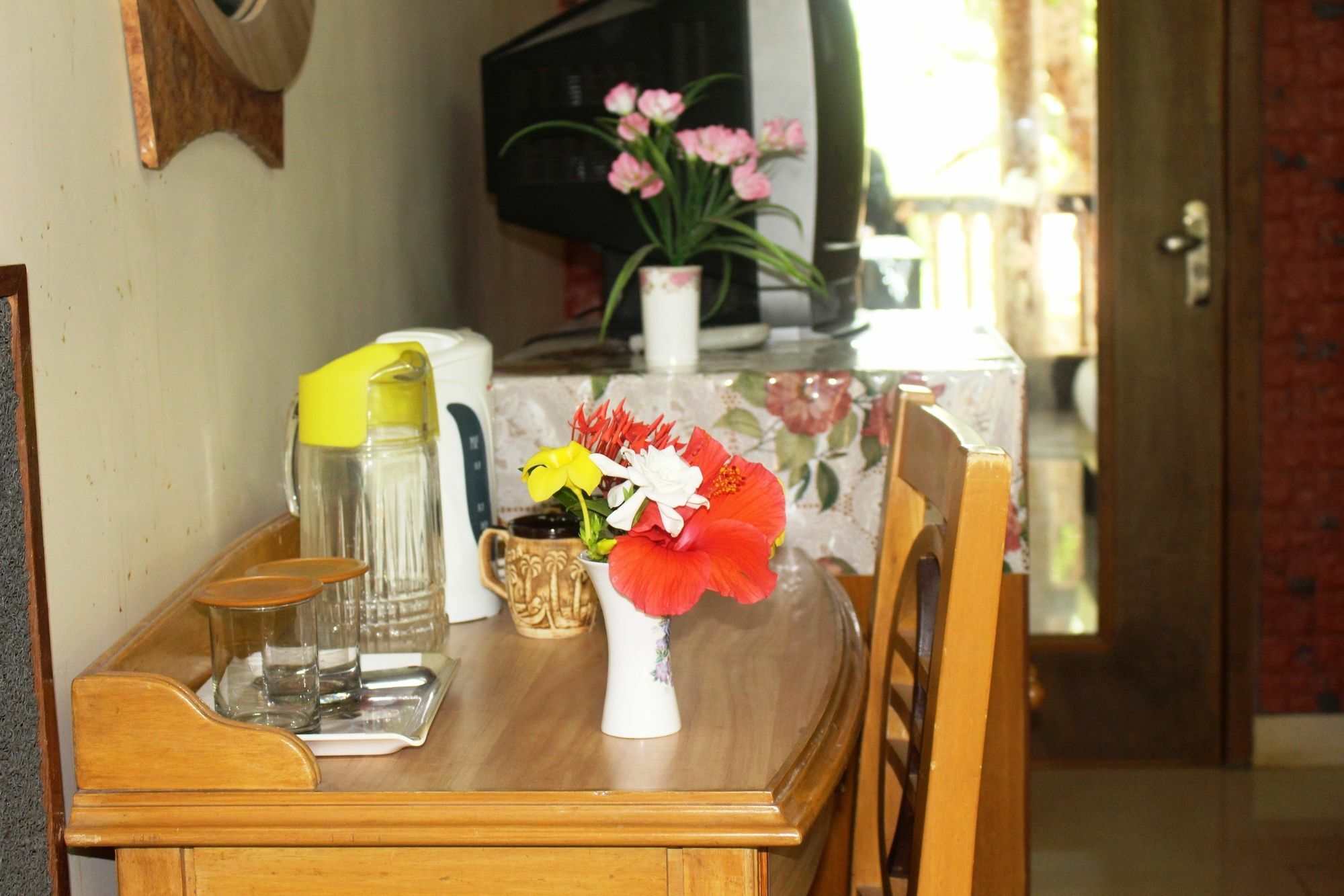 Mama Mids Home Morjim Exterior foto